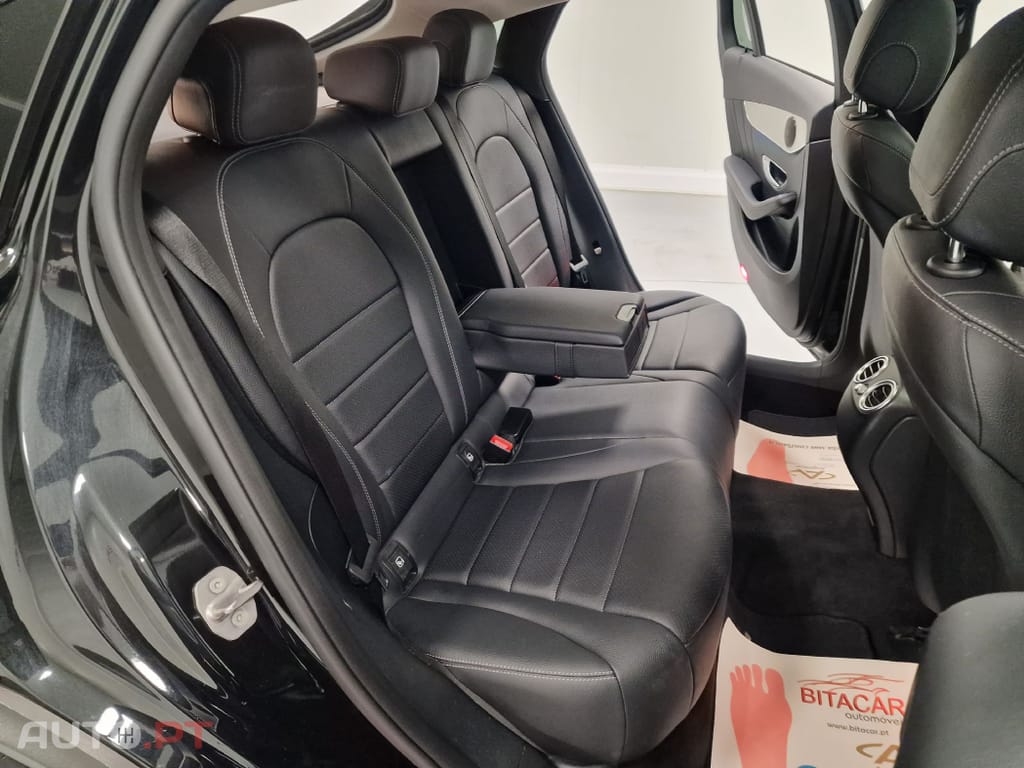 Mercedes-Benz GLC 250 COUPE AMG LINE 4-MATIC AUT.
