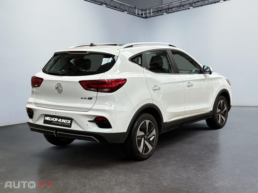 MG ZS EV Luxury 2WD