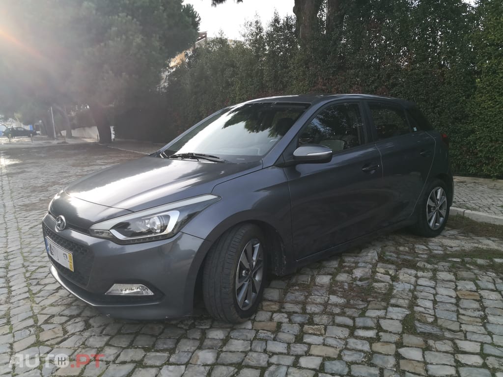 Hyundai i20 1.1 CRDi Confort