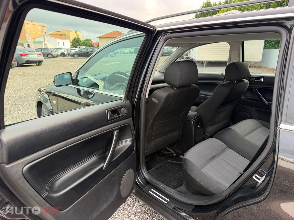 Volkswagen Passat 1.9 TDi Highline