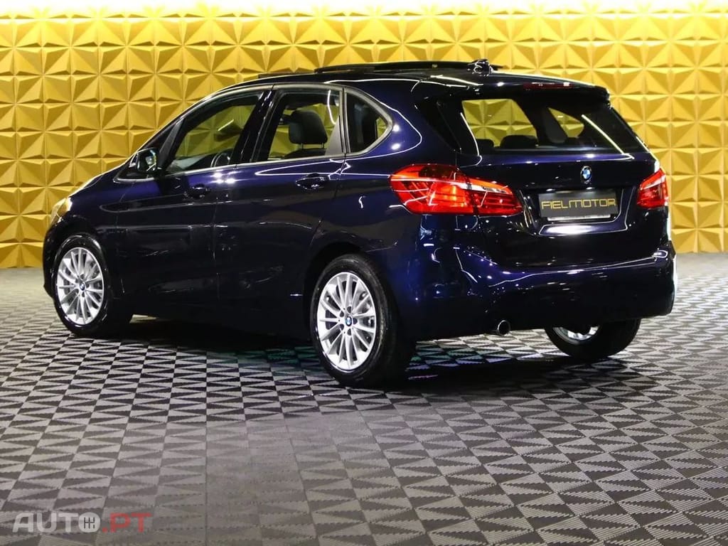 BMW 218 d Line Sport Auto