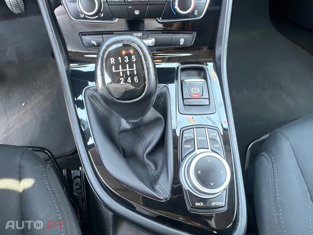 BMW 216 d Line Sport