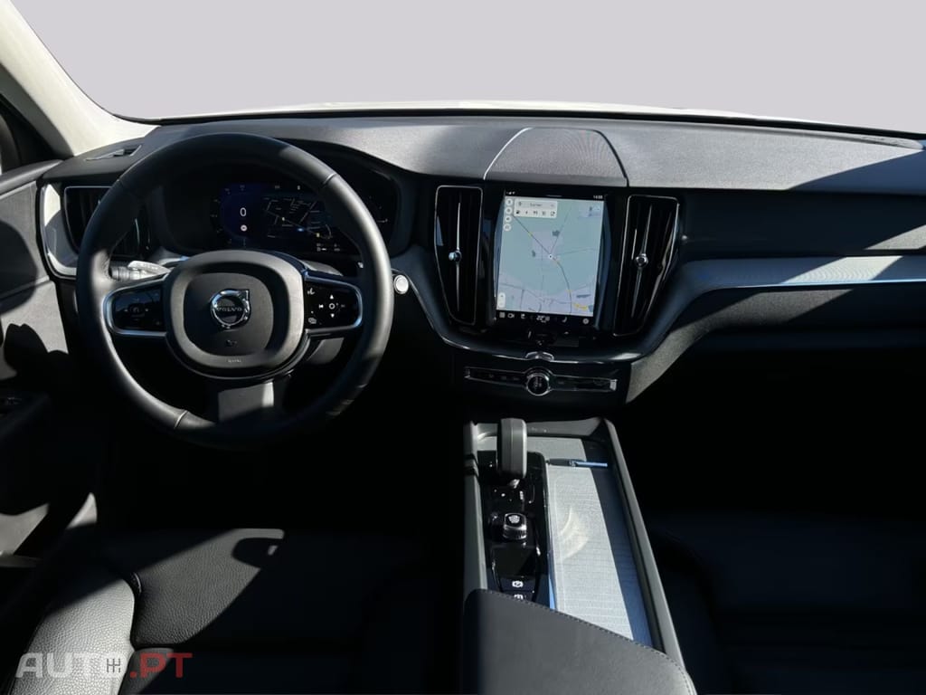 Volvo XC60 T8 Plus  I.V.A DEDUTIVEL