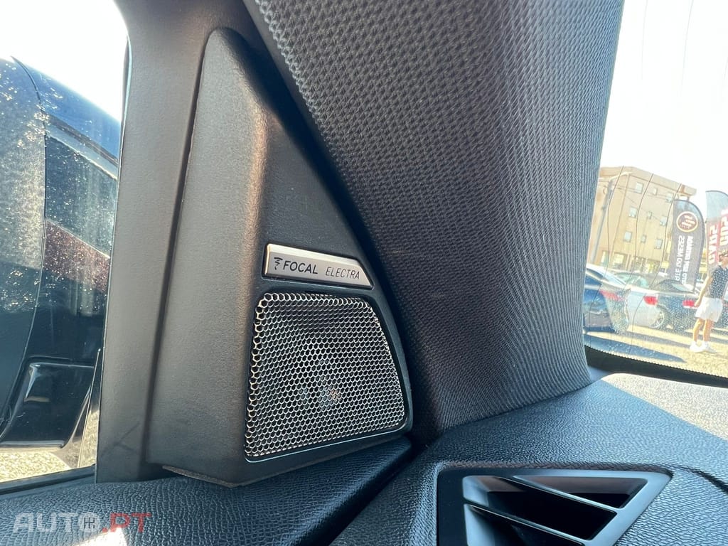 DS DS7 Crossback 2.0 BlueHDi La Première EAT8