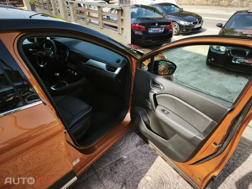 Renault Captur 1.0 TCe Exclusive