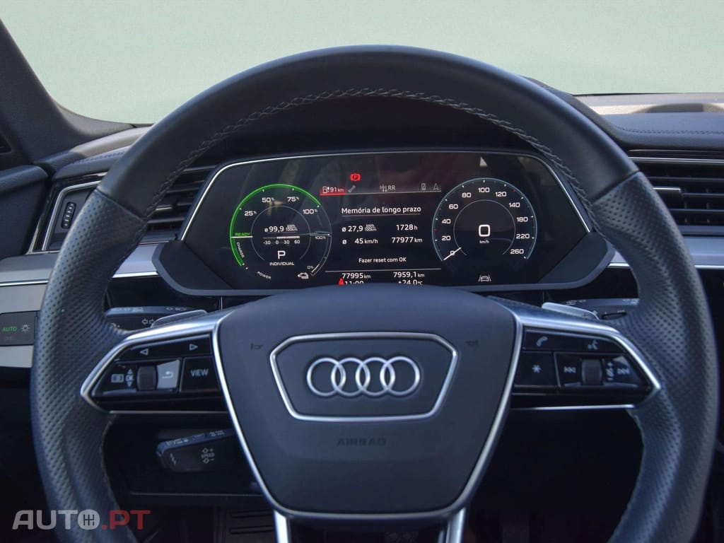 Audi E-Tron 55 quattro S line