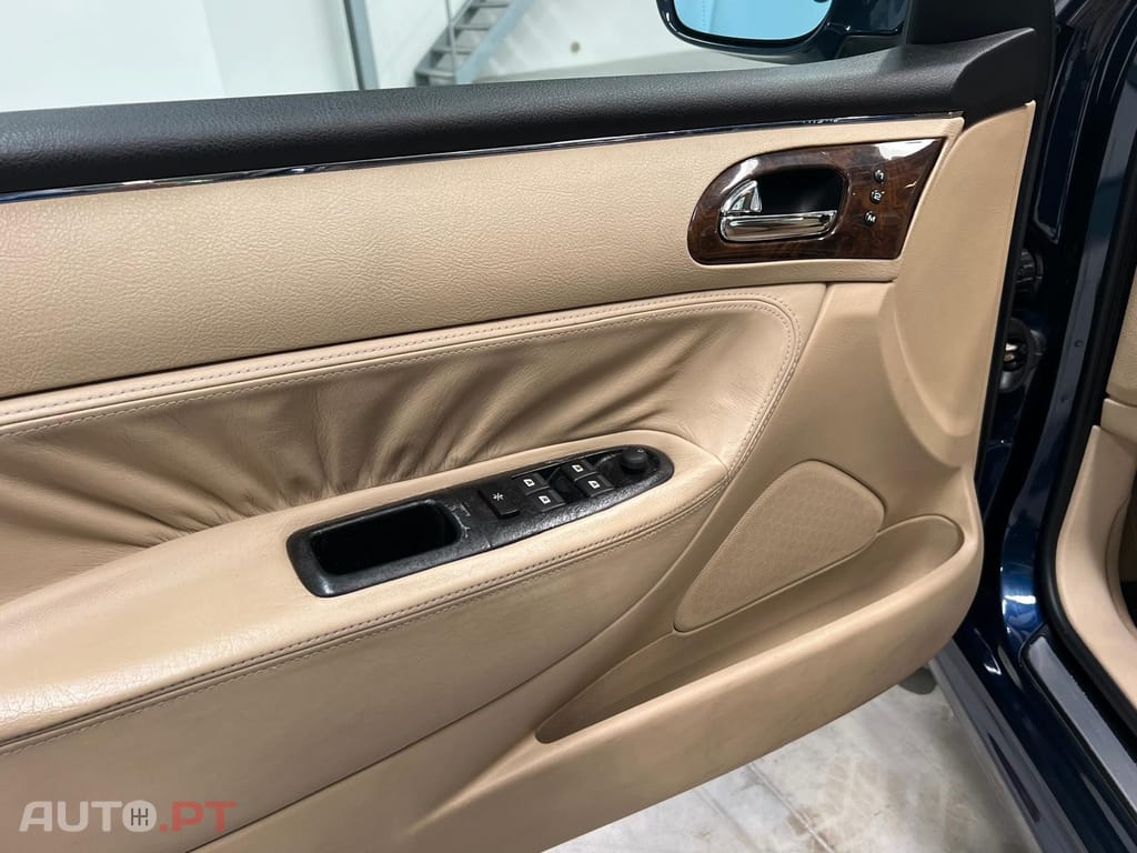 Peugeot 607 2.2 HDi Titane Automatic