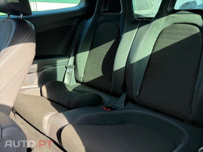 Volkswagen Scirocco 2.0 TDI Sport DSG