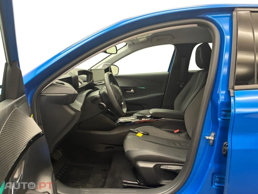 Peugeot E-208 50 kWh Allure Pack