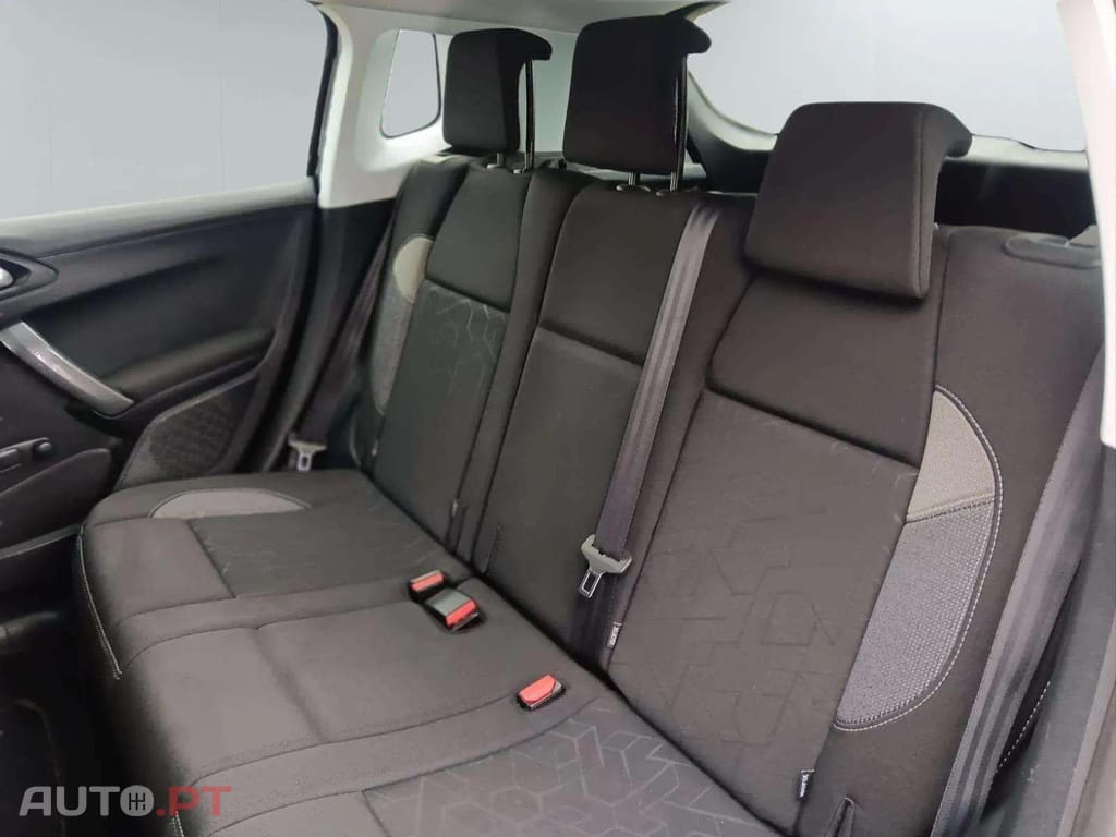 Peugeot 2008 1.5 Blue HDi