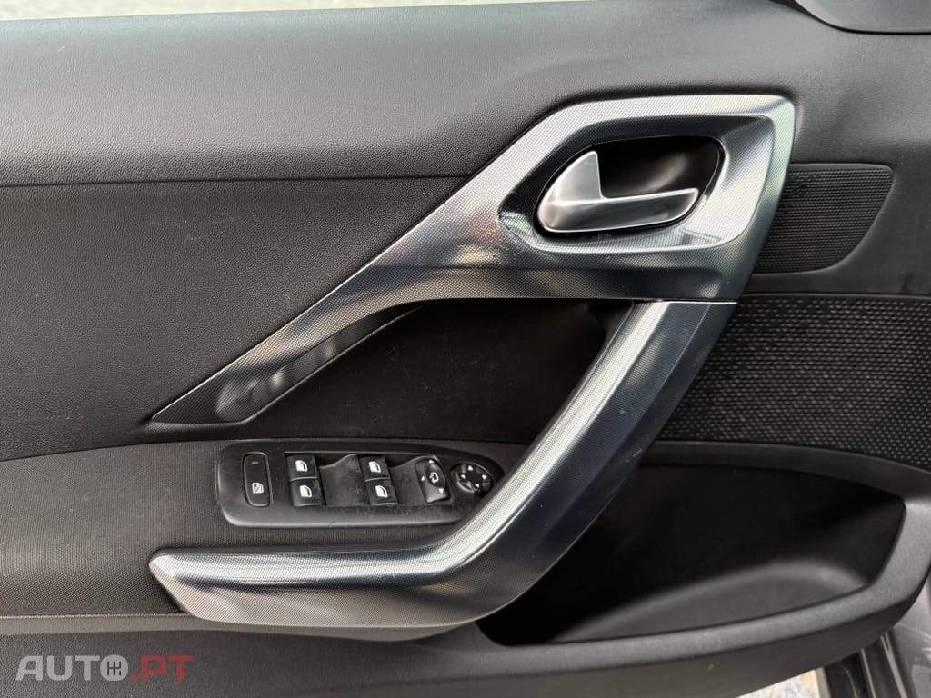 Peugeot 2008 e-HDi FAP 92 STOP & START Allure