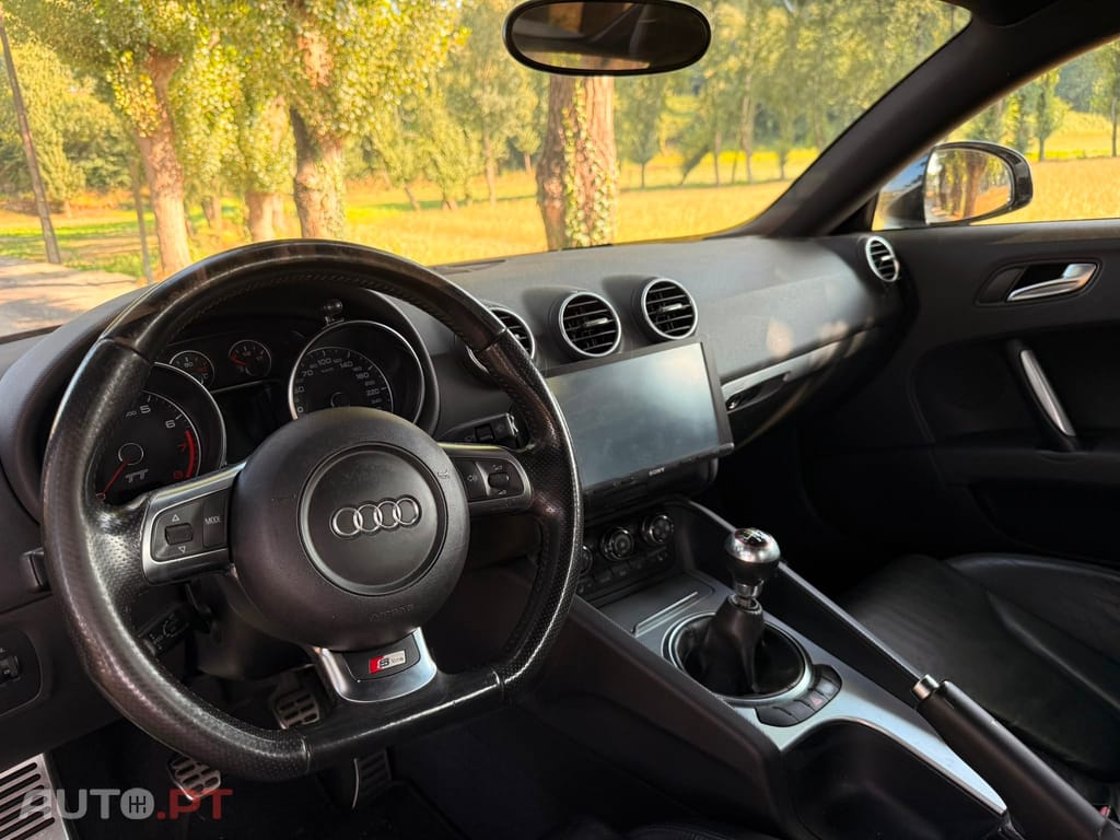 Audi TT 2.0 TFSi S-line
