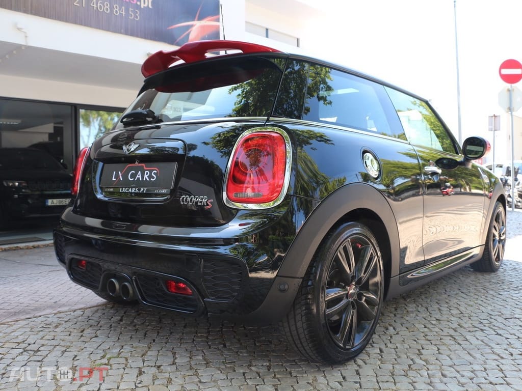 MINI Cooper Cooper S Auto Desportiva