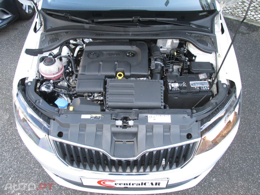 Skoda Fabia Diesel 1.4 TDi 105cv Só 22.000KM