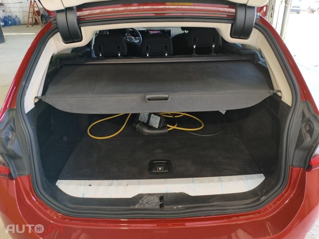 BMW 320 e Auto