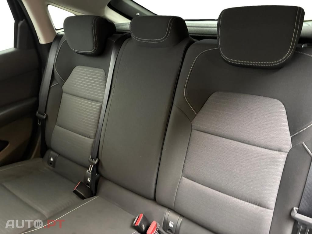 Renault Arkana E-Tech Business