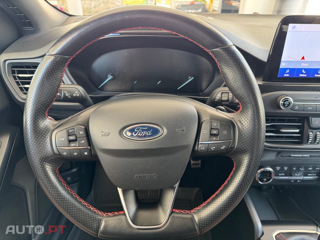 Ford Focus ST Line