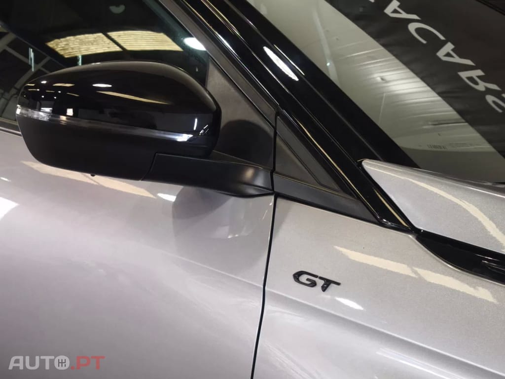 Peugeot 3008 PureTech 130 Stop & Start GPF EAT8 GT