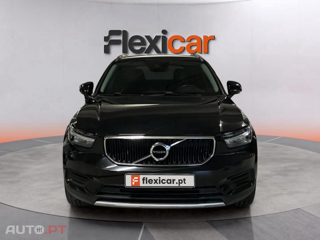 Volvo XC40 1.5 T3 Momentum Plus