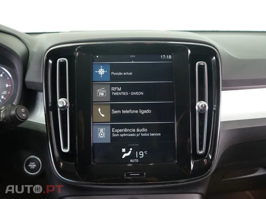Volvo XC40 2.0 D3 Momentum