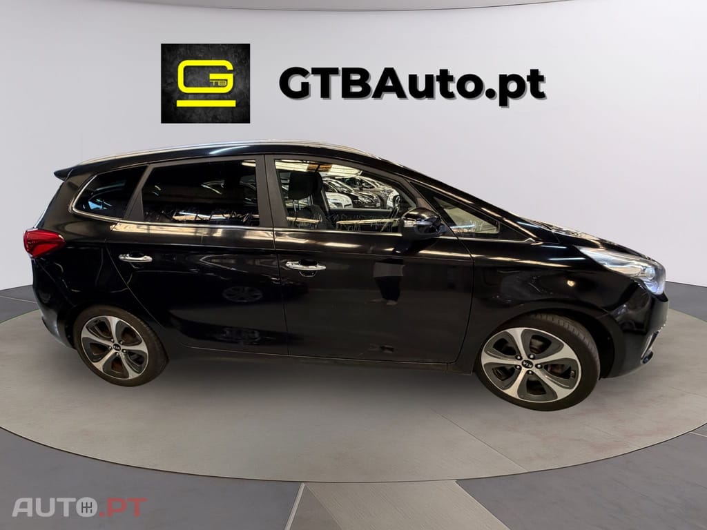 Kia Carens 1,7d 7L