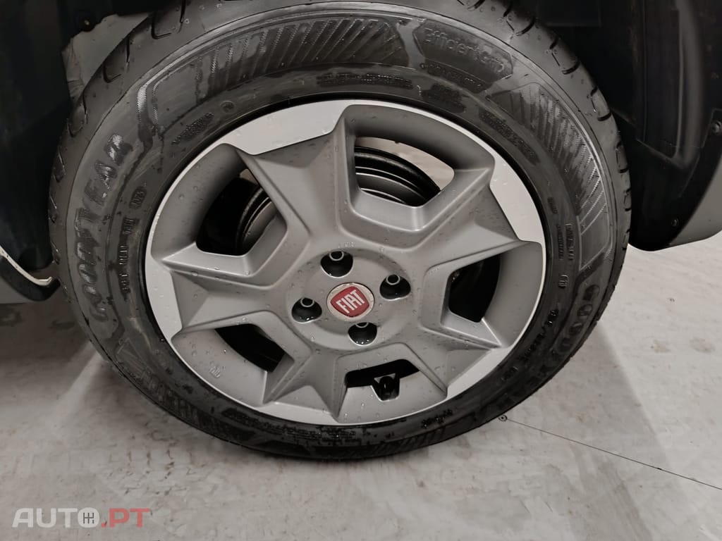 Fiat Fiorino 1.3 M-jet Adventure