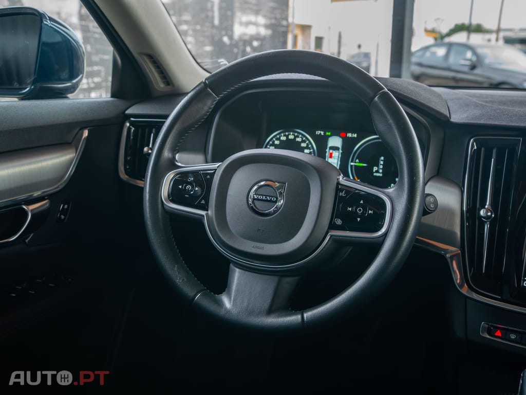 Volvo V90 2.0 T8 Inscription AWD Geartronic