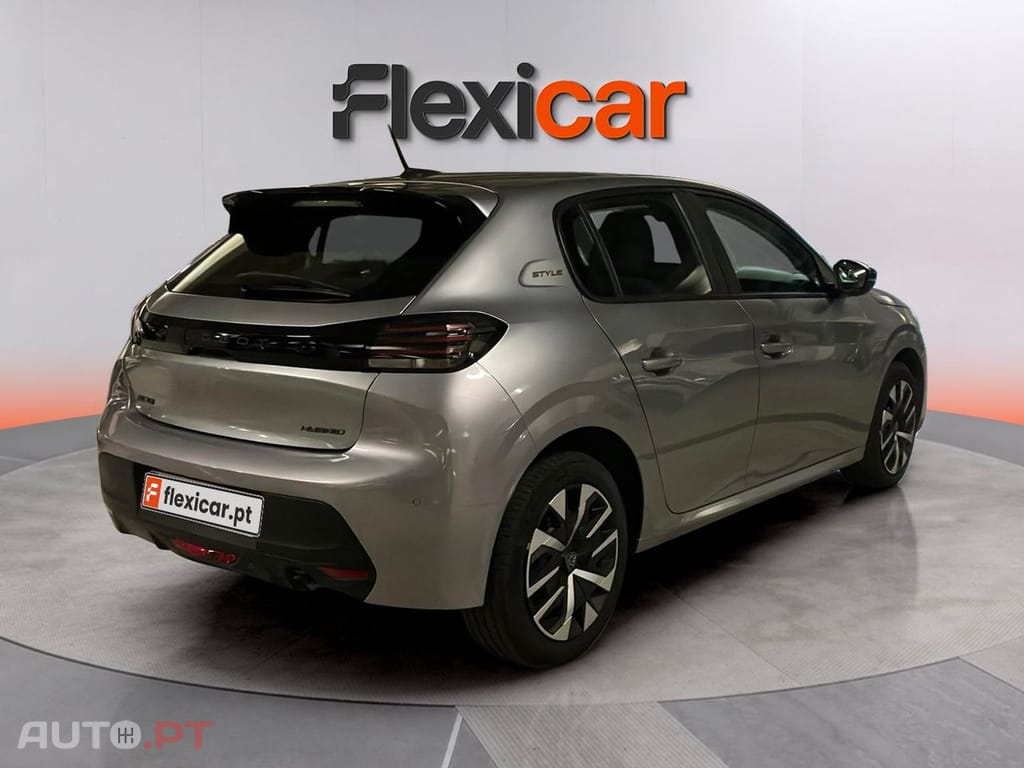 Peugeot 208 1.2 Hybrid Style e-DCS6