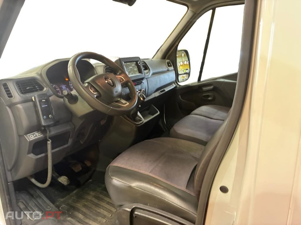 Renault Master 2.3 dCi L3H2 3.5T