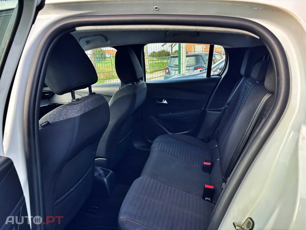 Peugeot 208 1.2 PureTech Active Pack