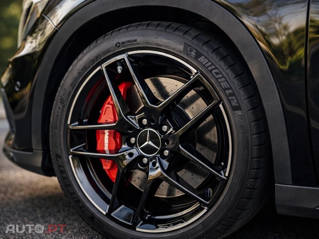 Mercedes-Benz GLA 45 AMG 4-Matic