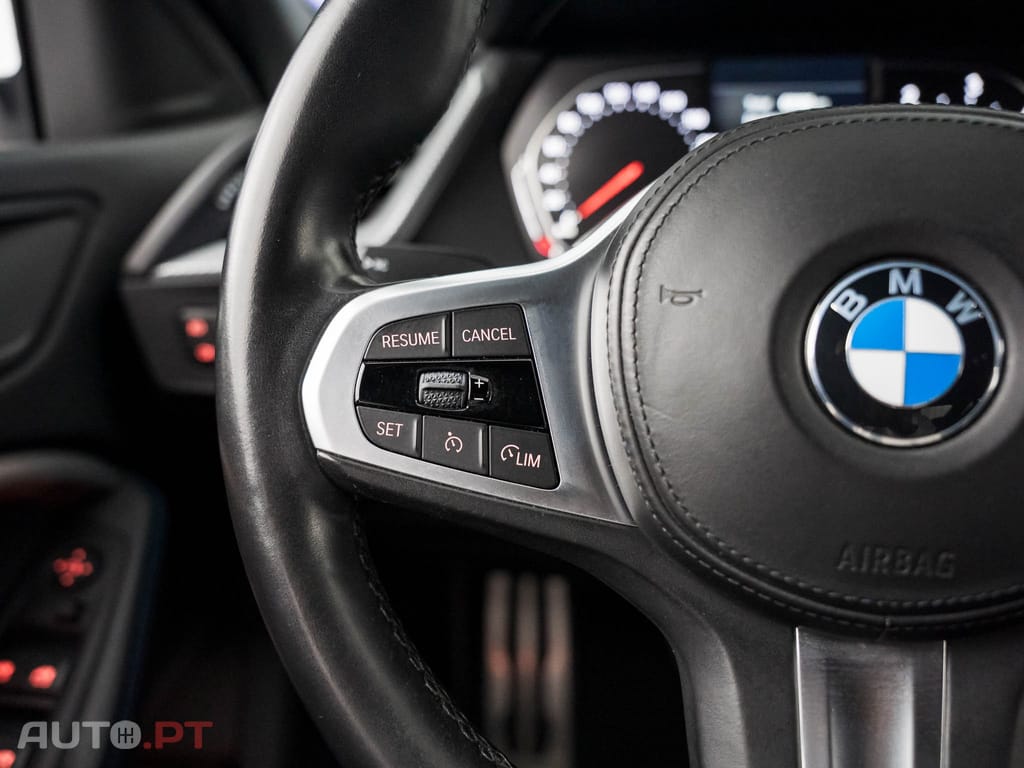 BMW 216 d Pack Desportivo M