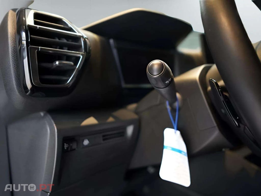 Citroen C4 1.2i Feel EAT8