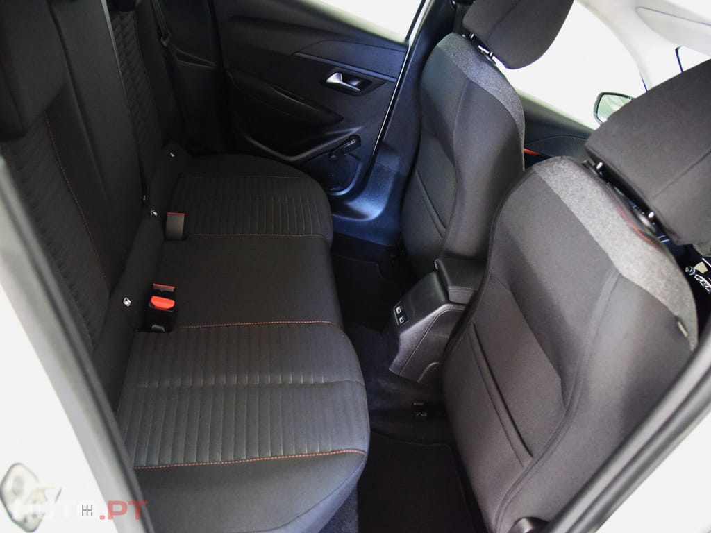 Peugeot E-208 ACTIVE PACK