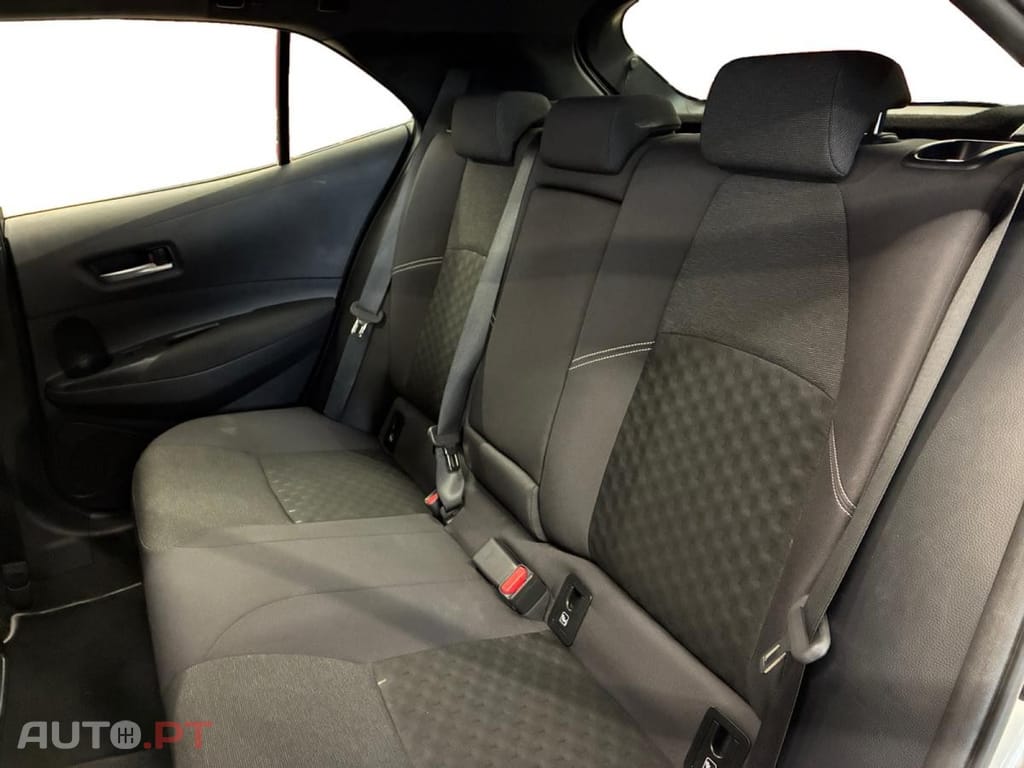 Toyota Corolla Pro 1.8 Hybrid Dynamic Business