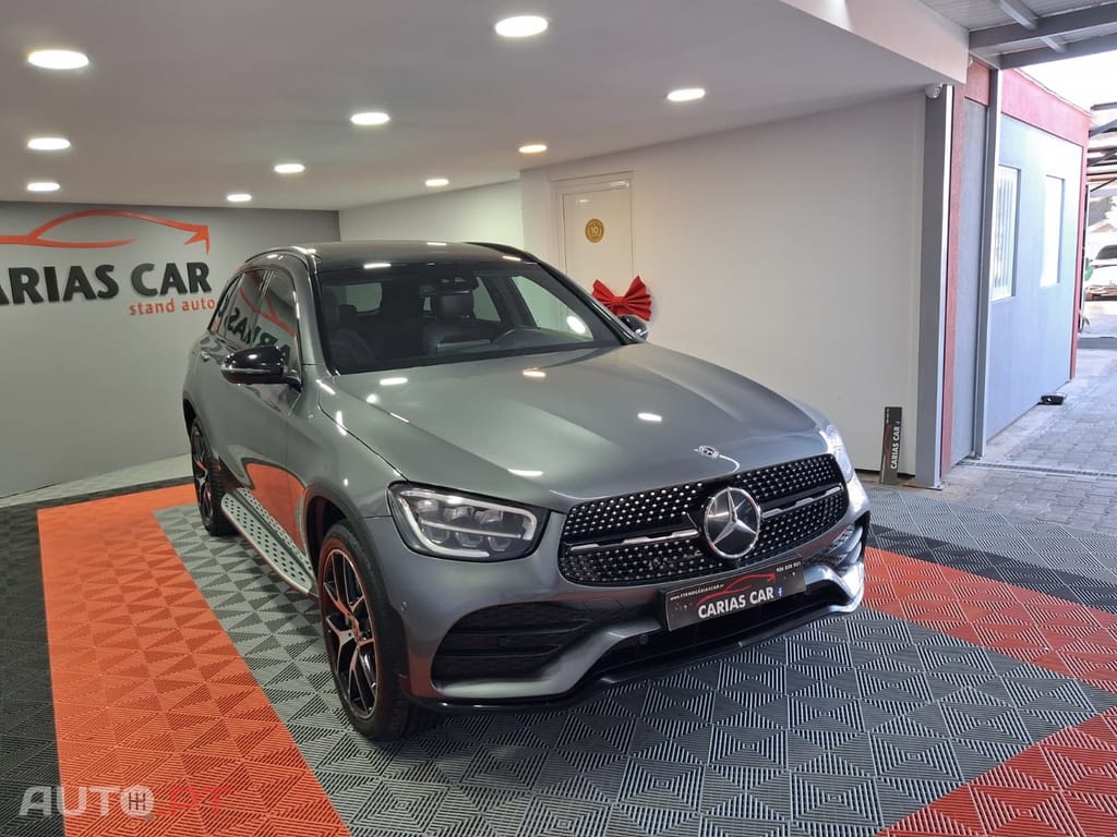 Mercedes-Benz GLC 300 de 4MATIC AMG Line