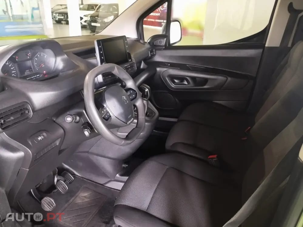 Peugeot Partner 1.5 Blue-HDI Premiun 3Lug