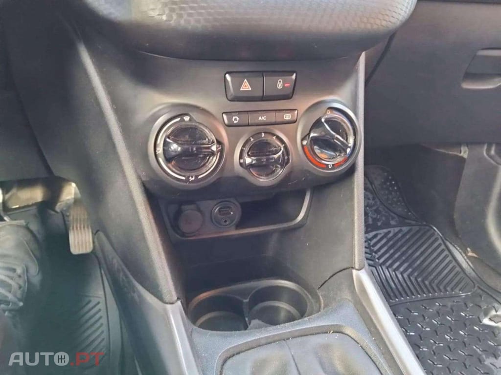 Peugeot 2008 1.2 PureTech Style