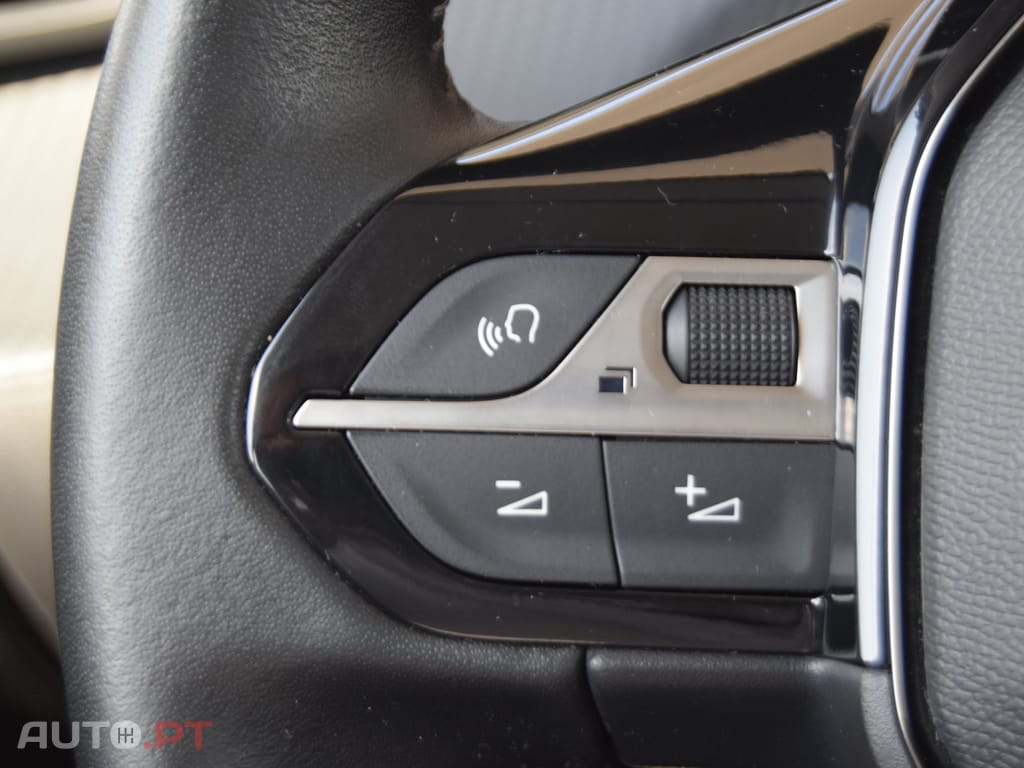 Peugeot 208 1.2 PureTech Active