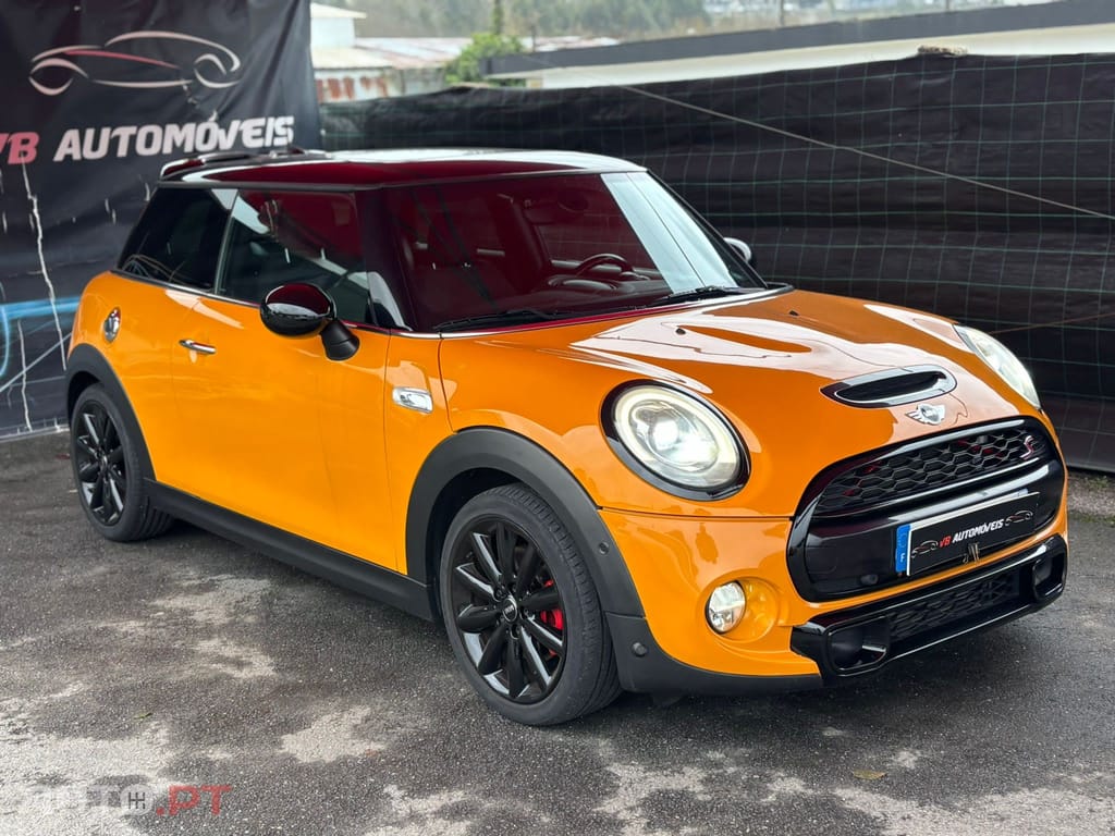 MINI Cooper SD Auto Desportiva