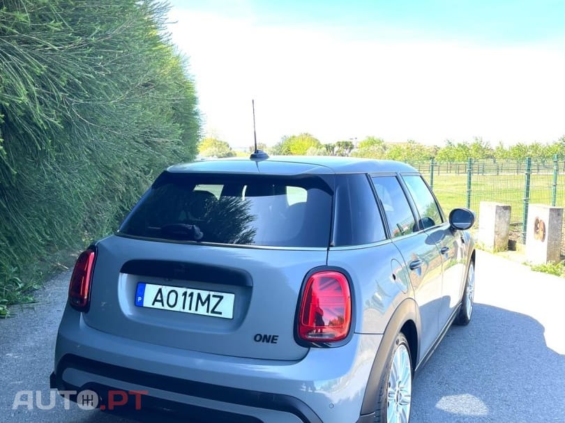 MINI Cooper One Classic Auto