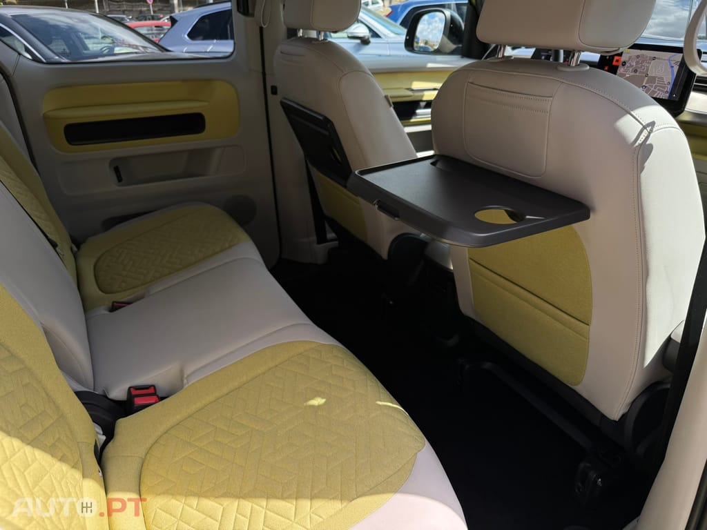 Volkswagen Id. Buzz Pro