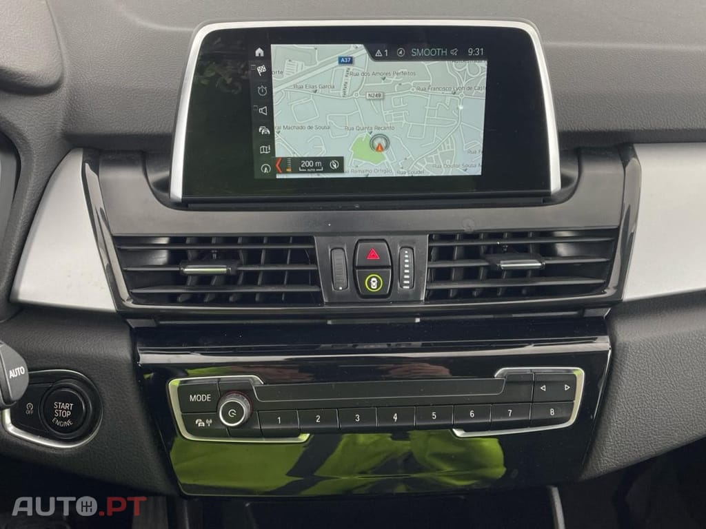 BMW 216 i 7L Advantage