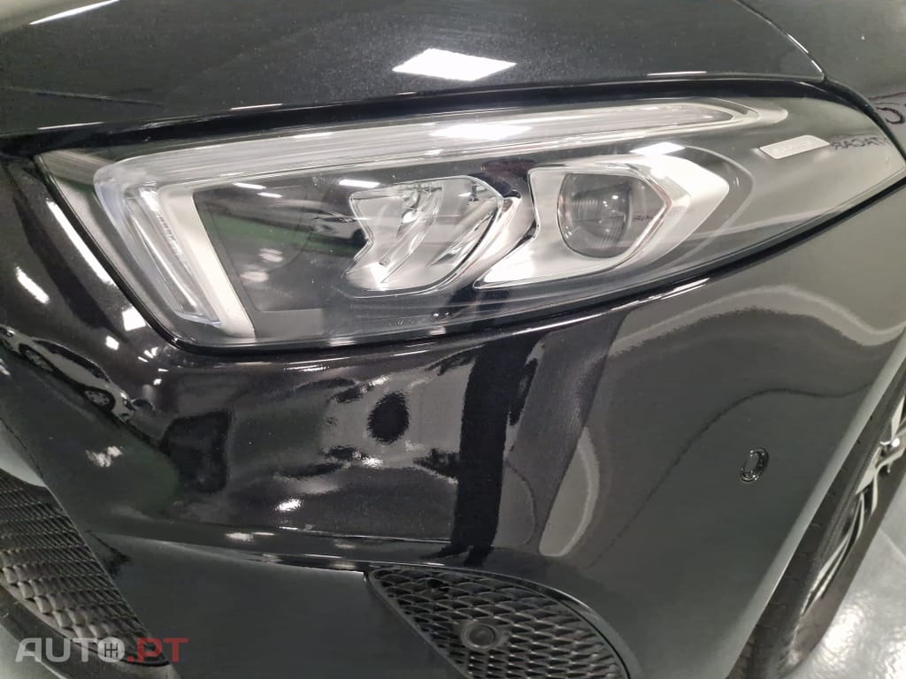Mercedes-Benz A 250 E STYLE PLUS Hibrido Plug-In
