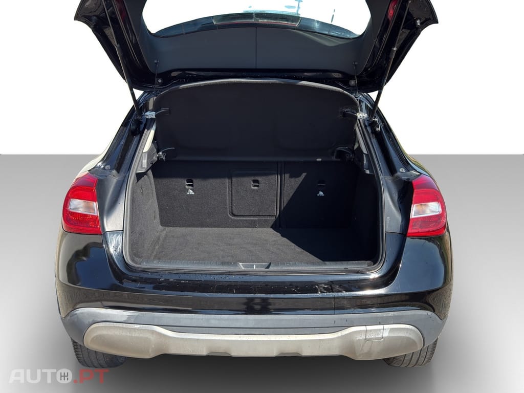 Mercedes-Benz GLA 180 d
