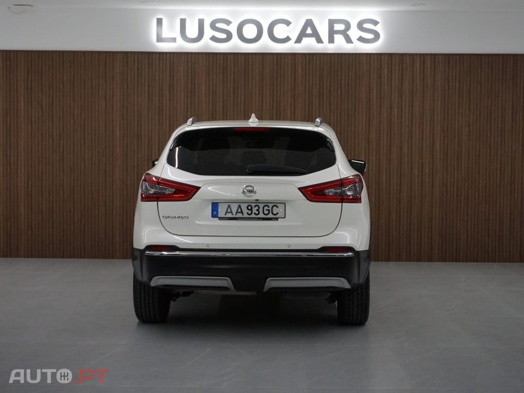 Nissan Qashqai 1.5 dCi N-Connecta J18