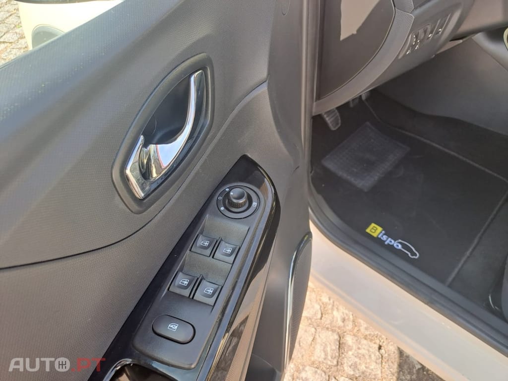 Renault Captur (ENERGY) dCi 90 INTENS