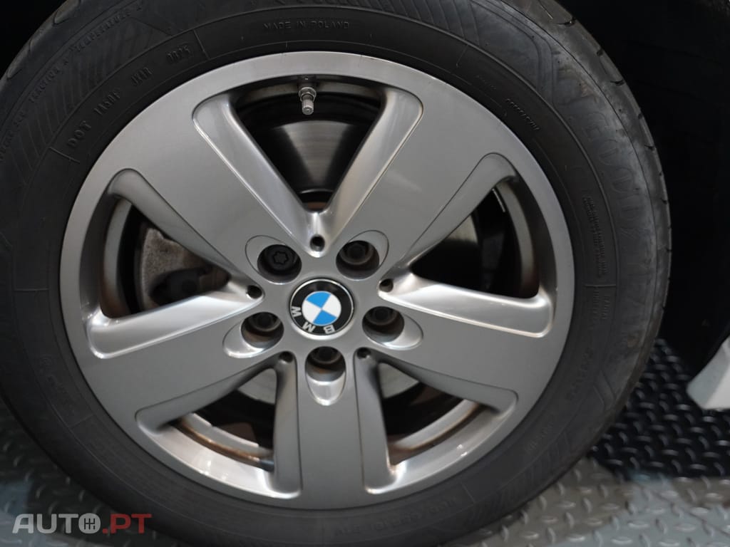 BMW 116 i Advantage