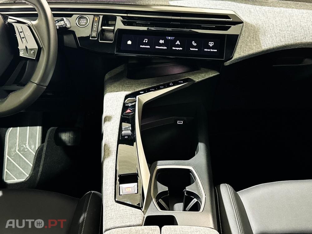 Peugeot 5008 1.2 Hybrid Allure Pack e-DCS6