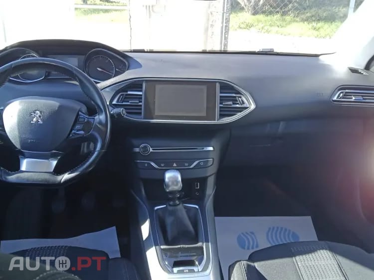 Peugeot 308 1.6 BlueHDi Allure
